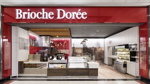 Brioche Doree | 200 Wellington St W, Toronto, ON M5V 3C7, Canada | Phone: (416) 351-3333