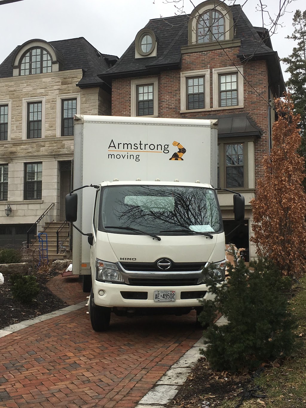 Armstrong Moving & Storage | 630 Secretariat Ct, Mississauga, ON L5S 2A5, Canada | Phone: (905) 670-4400