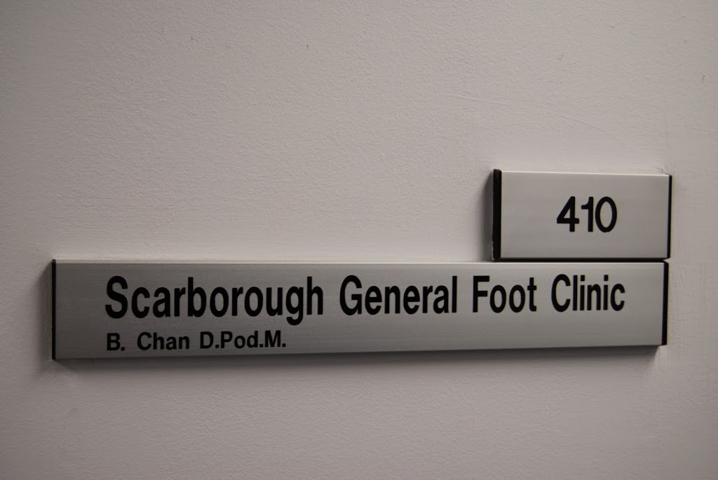 The Scarborough General Foot Clinic | 3030 Lawrence Ave East, The Medical Mall, Fourth Floor unit #410, Scarborough, ON M1P 2T7, Canada | Phone: (647) 349-3668
