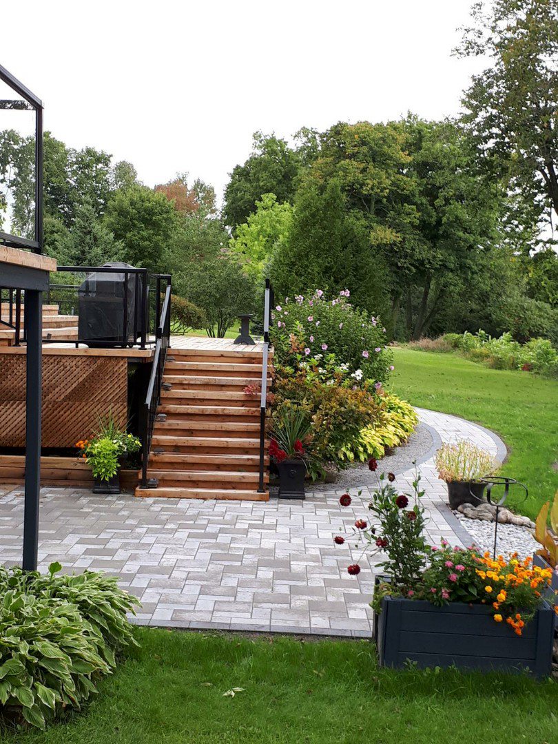 Ken Davey Landscape Construction | 8401 Dale Rd, Cobourg, ON K9A 4J7, Canada | Phone: (905) 396-0569