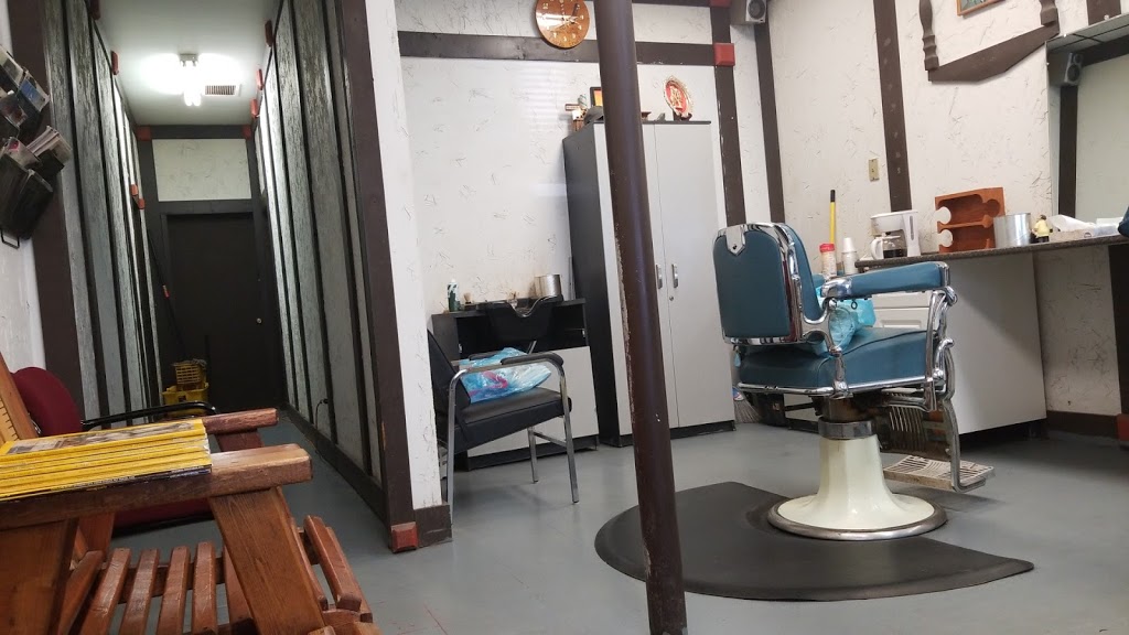 Sweeney Todds Barber | 10572 109 St NW, Edmonton, AB T5H 3B2, Canada | Phone: (780) 426-2766