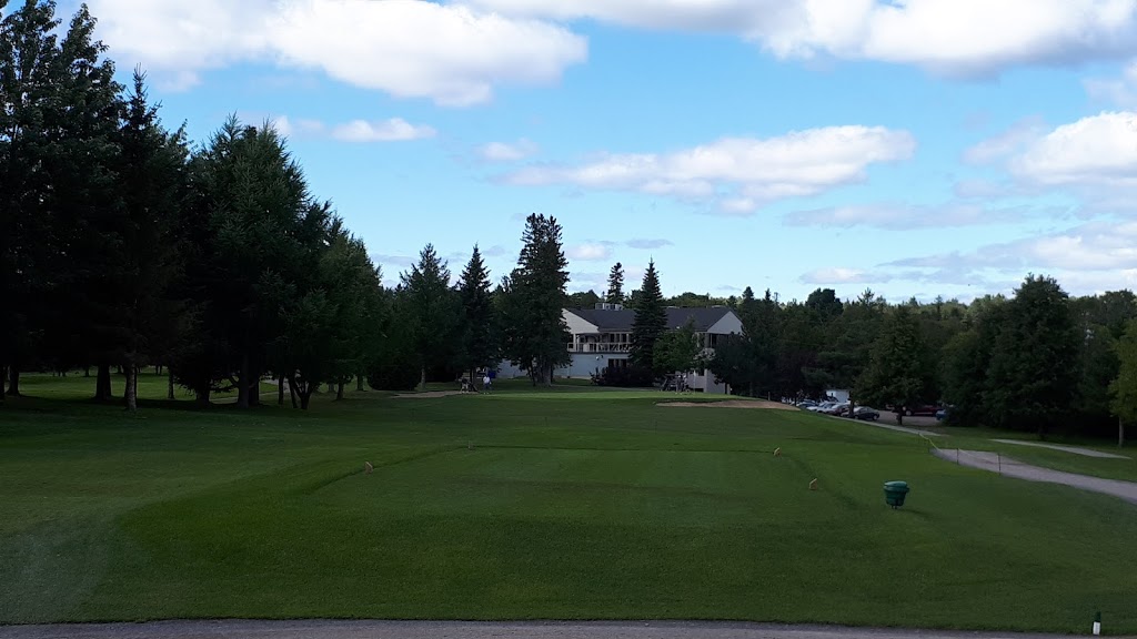 Club Golf Montmorency | 2700 Avenue du Sault, Québec, QC G1C 2L2, Canada | Phone: (418) 661-8713