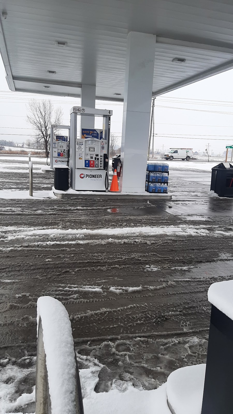 Pioneer - Gas Station | 261 ON-5, Hamilton, ON L9H 5E2, Canada | Phone: (905) 696-2644