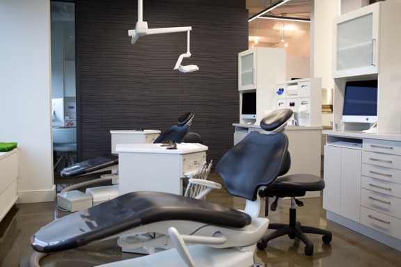 Dre Audrey Dubois Orthodontiste | 2 Bd Desaulniers bureau 660, Saint-Lambert, QC J4P 1L2, Canada | Phone: (450) 486-6600