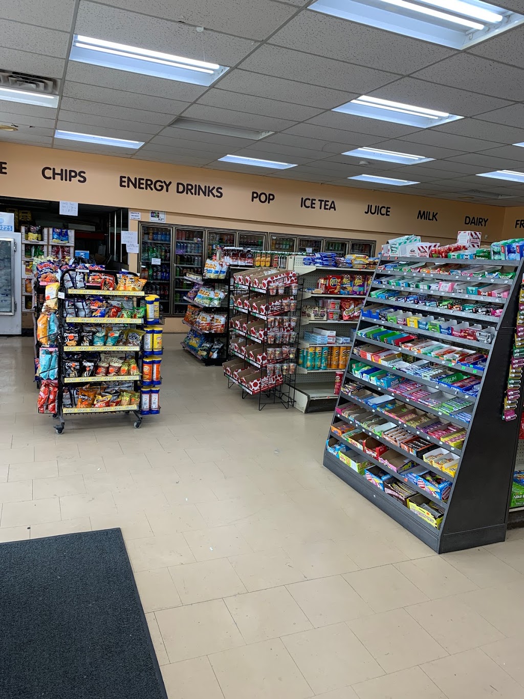 Big Bear Food Mart | 1401 River Rd E, Kitchener, ON N2A 3X9, Canada | Phone: (519) 894-8787