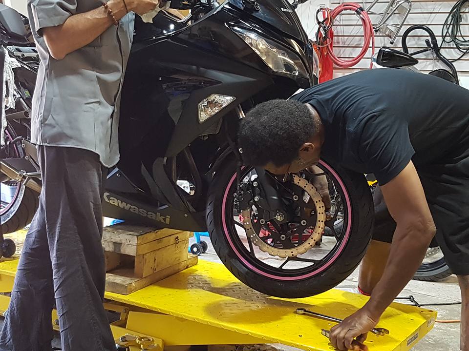 Motorcycle Mechanic Tire Change Service Shop | 4000 Steeles Ave W #6, Woodbridge, ON L4L 4V9, Canada | Phone: (905) 605-7666