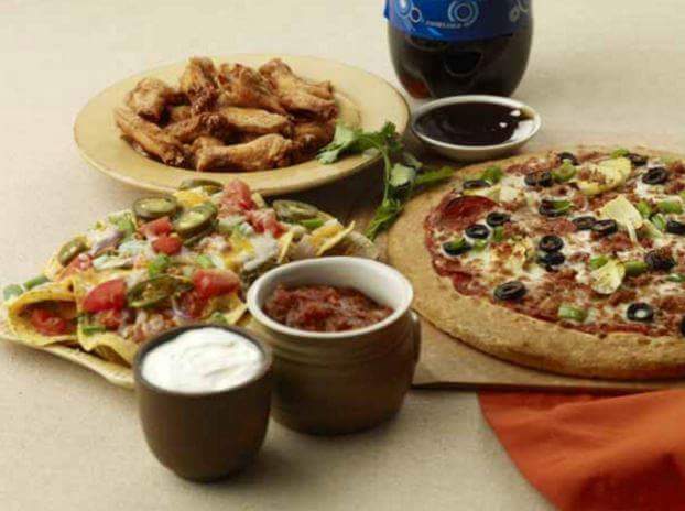 Alexandras Pizza | 211 Pleasant St, Dartmouth, NS B2Y 3R5, Canada | Phone: (902) 425-1900