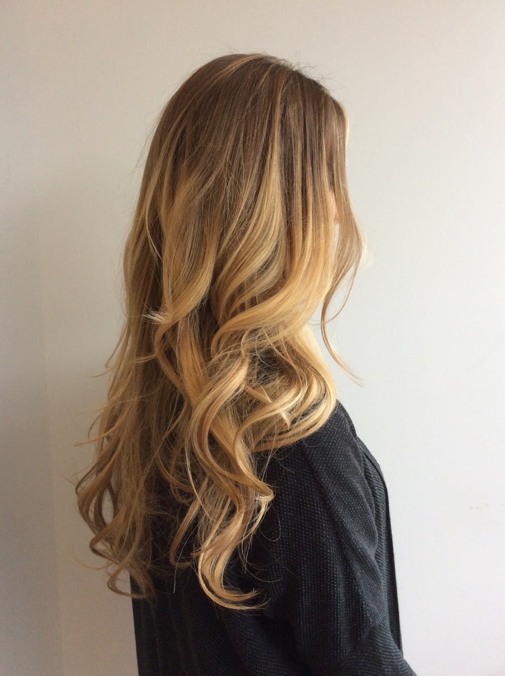 RUNWAY Hair Studio | 2409 Yonge St, Toronto, ON M4P 2E7, Canada | Phone: (416) 792-6666