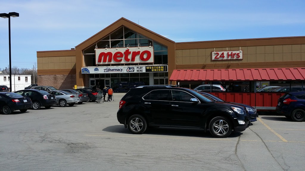 Metro | 70 Front St N, Orillia, ON L3V 4R8, Canada | Phone: (705) 325-6789