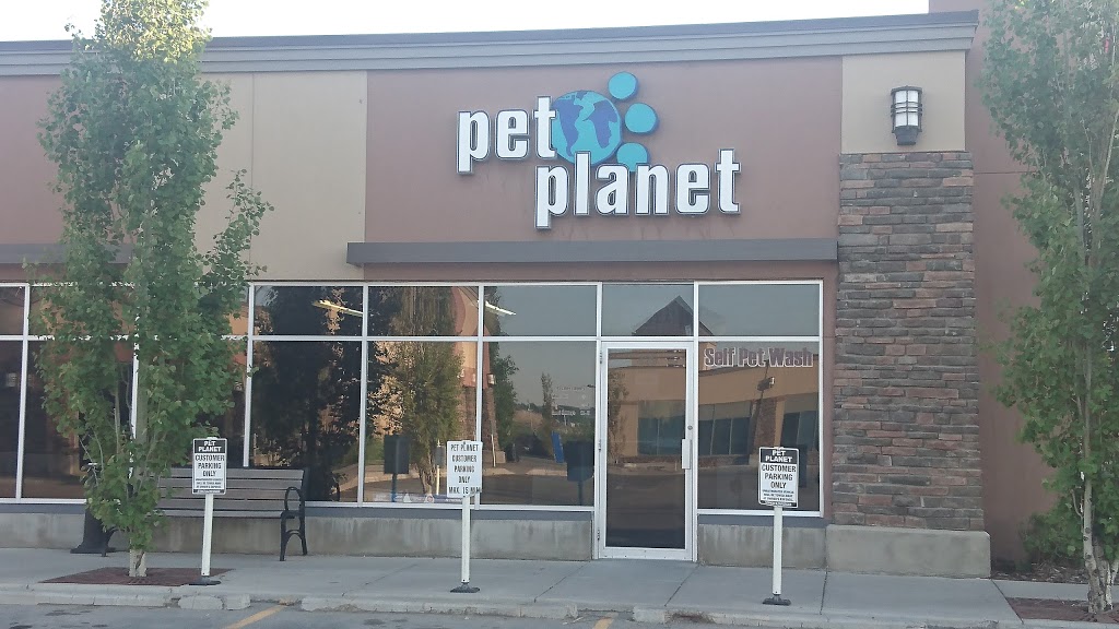 Pet Planet Okotoks Westmount Center | 200 Southridge Dr Unit 429, Okotoks, AB T1S 0B2, Canada | Phone: (403) 995-2218