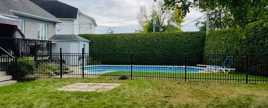 Inter Fences Structura | 425 A Bd Industriel, Saint-Jean-sur-Richelieu, QC J3B 7Z3, Canada | Phone: (450) 346-8400