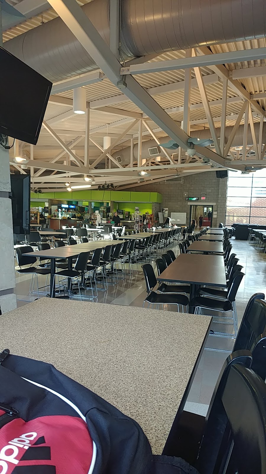 DeCew Residence Dining Hall | Residence Rd, St. Catharines, ON L2S 3A1, Canada | Phone: (905) 688-5550 ext. 3372