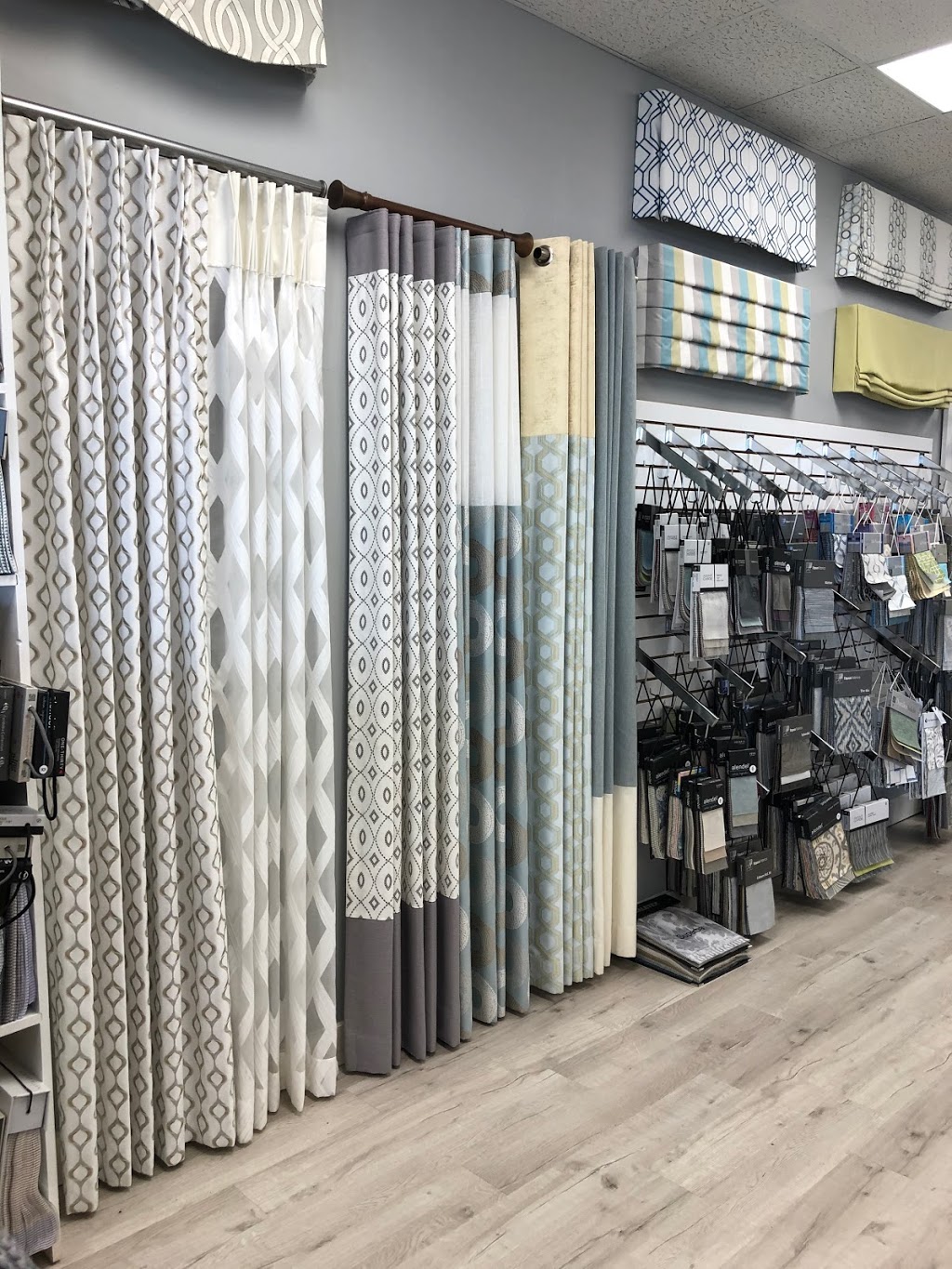 Decorchic Drapery Blinds & Shutters | 6835 ON-62 N, Belleville, ON K8N 0L9, Canada | Phone: (613) 779-6825