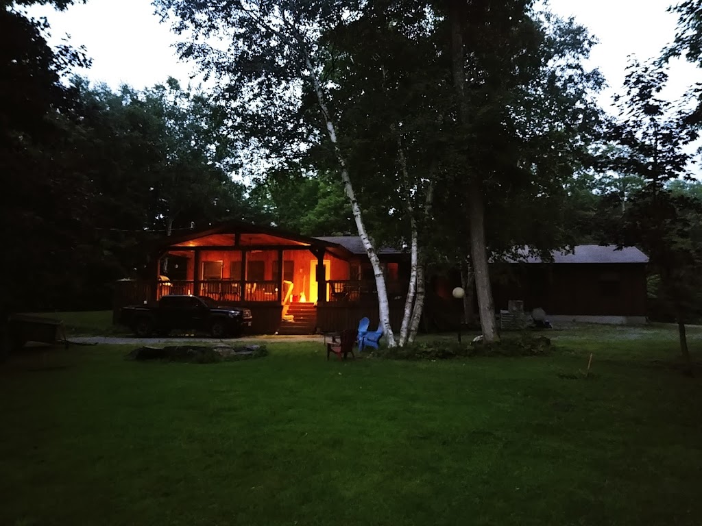 Muskoka Cottage Co | 1676 Beaumont Dr, Bracebridge, ON P1L 1X2, Canada | Phone: (416) 999-4920