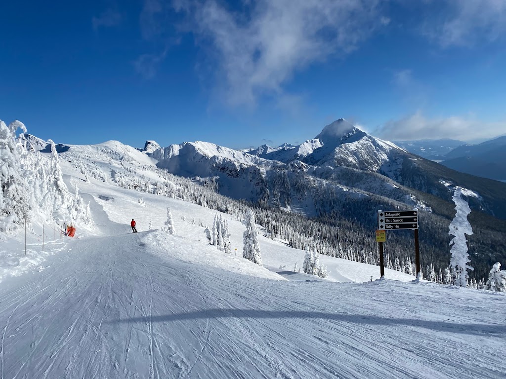 Revelstoke Mountain Resort | 2950 Camozzi Rd, Revelstoke, BC V0E 2S1, Canada | Phone: (866) 373-4754