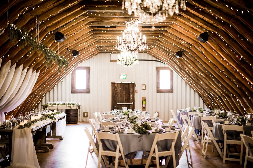 The Rustic Wedding Barn | 39056 Laurencelle lane, La Broquerie, MB R0A 0W0, Canada | Phone: (204) 355-8681