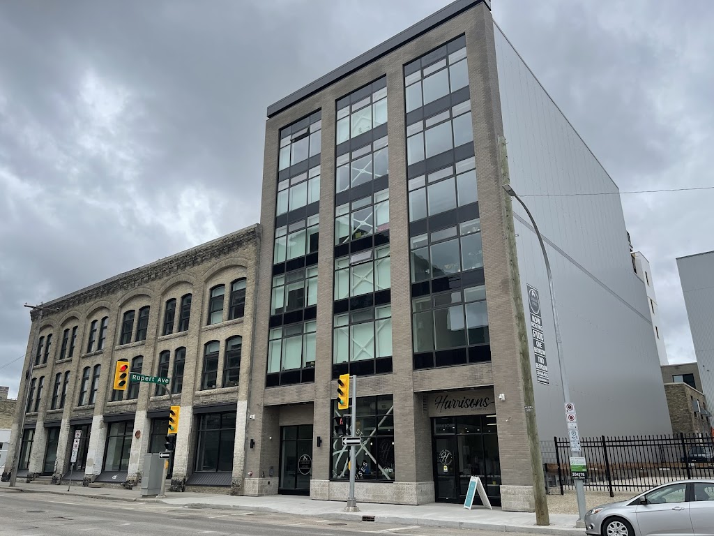 Carriage Works Lofts | 216 Princess St, Winnipeg, MB R3B 0X9, Canada | Phone: (204) 946-5515