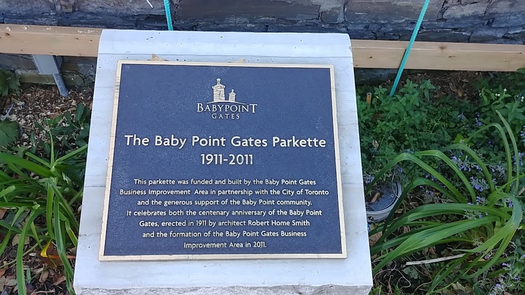 Baby Point Parkette | 1-, 5 Baby Point Rd, York, ON M6S 2E6, Canada
