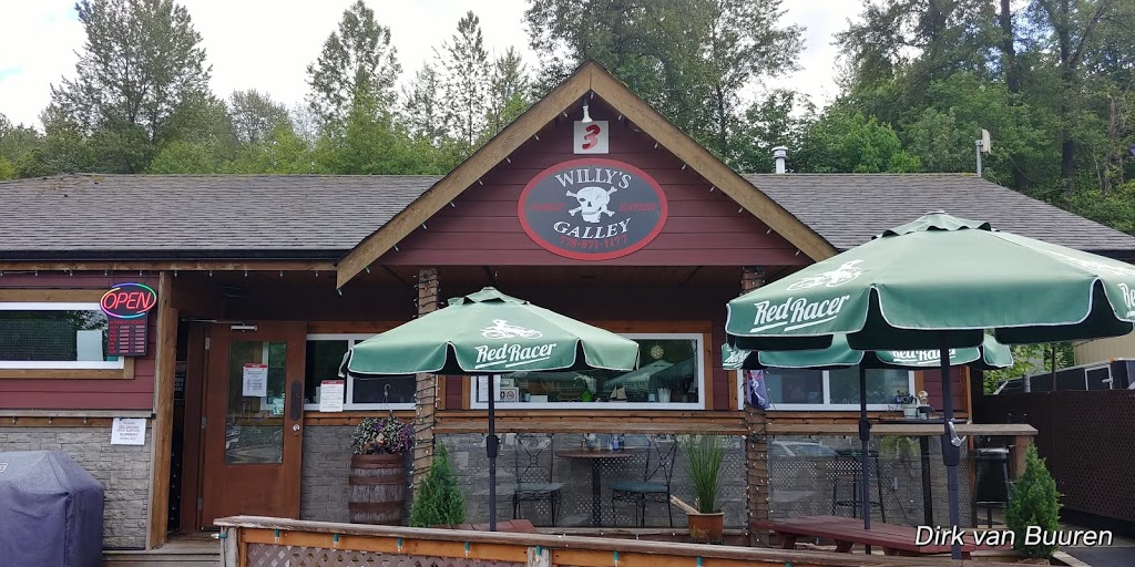 Willys Galley | 850 Barnet Hwy, Reed Point Way, Port Moody, BC V3H 3R5, Canada | Phone: (778) 871-1177