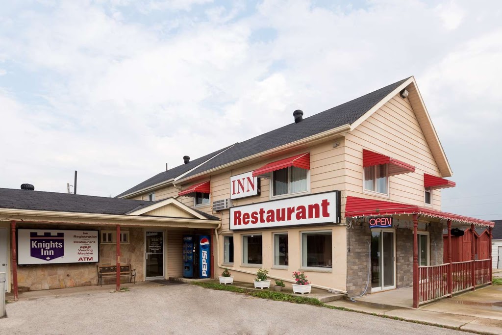 Leelas Villa Inn | 774107 ON-10, Flesherton, ON N0C 1E0, Canada | Phone: (519) 924-3300