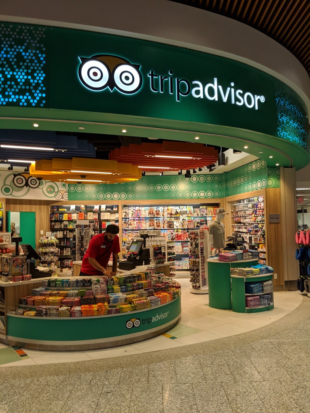 Trip Advisor | Toronto Pearson International Airport, Mississauga, ON L4W 1S9, Canada