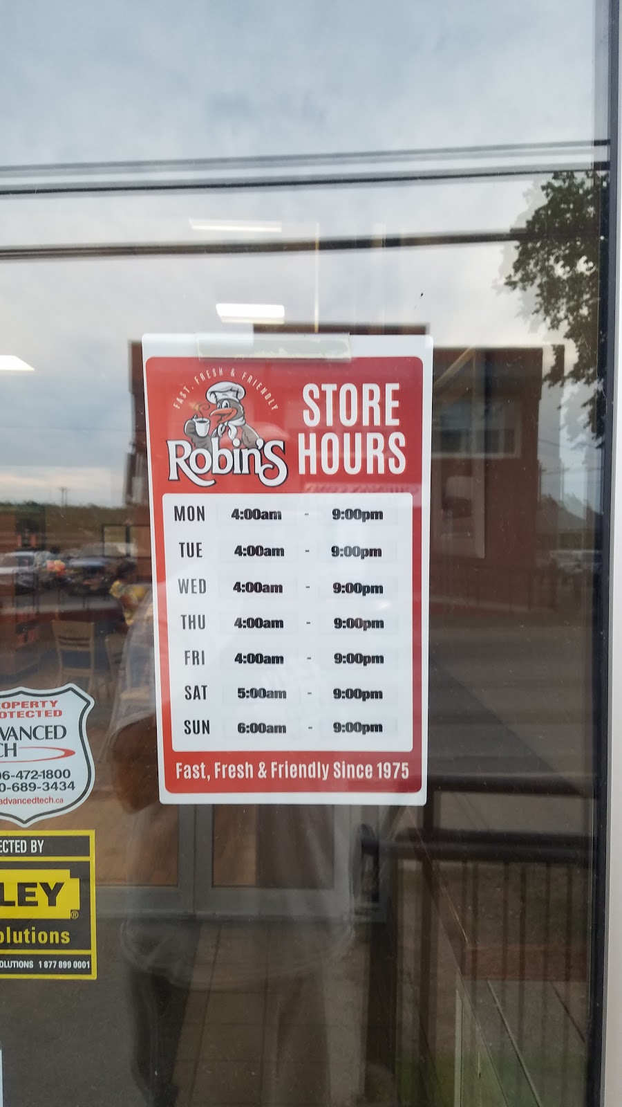 Robins Donuts | 237 Main St, Chipman, NB E4A 2H2, Canada | Phone: (506) 339-8095