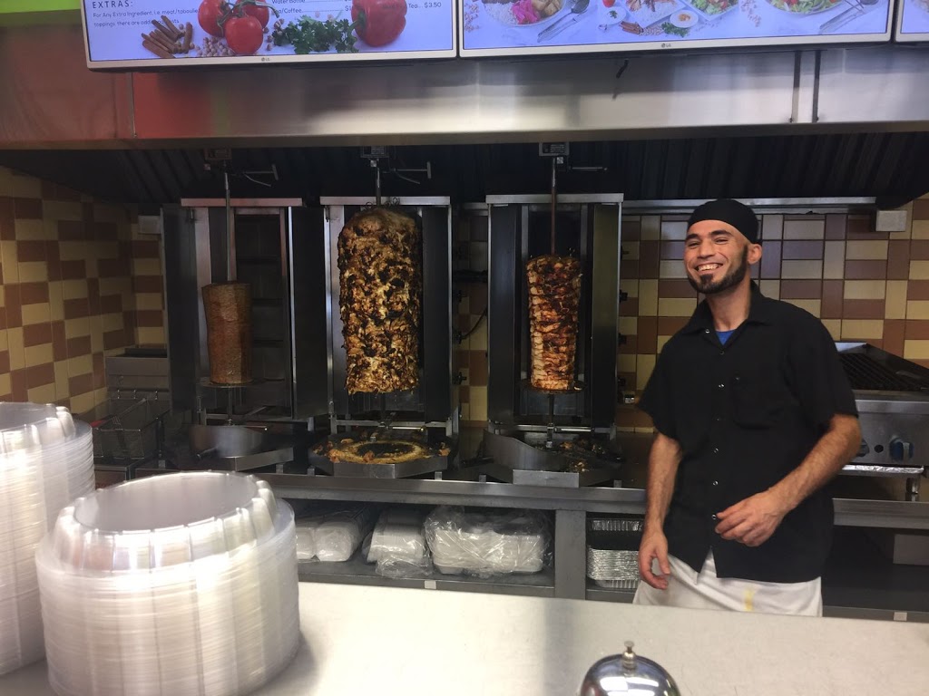 Shawarma Des Lauriers | 1905 Laurier St, Rockland, ON K4K 0C6, Canada | Phone: (613) 446-0533