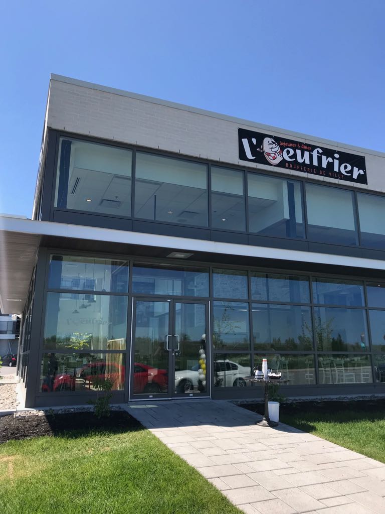 LOeufrier Contrecoeur | 4880 Rue de Contrecoeur, Montréal, QC H1K 0L1, Canada | Phone: (514) 355-0000