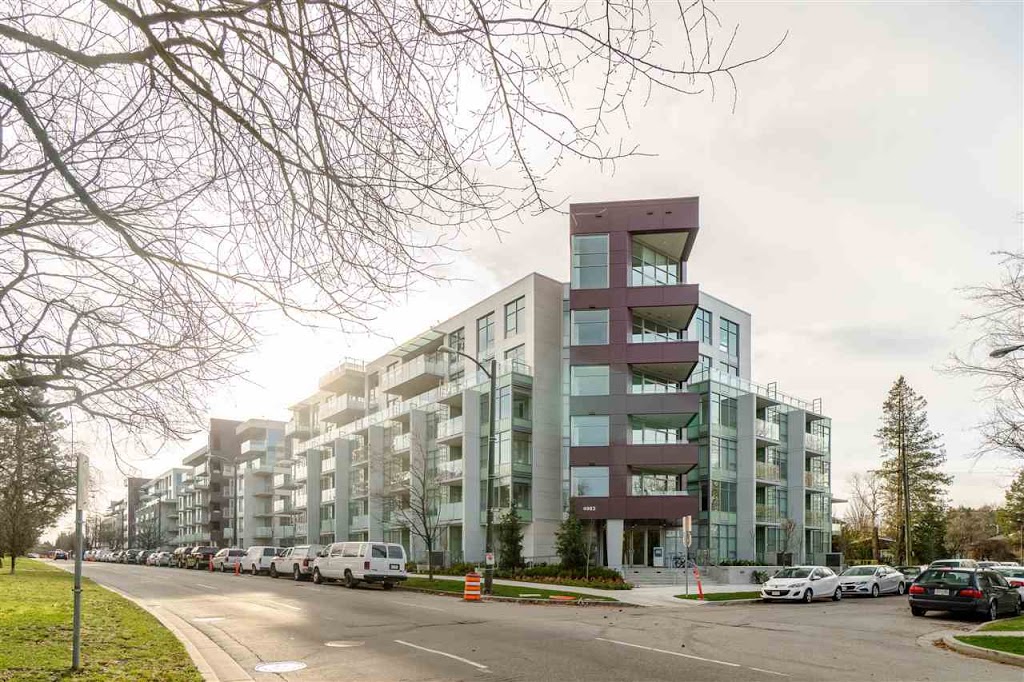 Jonathan Lu Personal Real Estate @Vancouver Realtor | 3995 Fraser St, Vancouver, BC V5V 4E5, Canada | Phone: (604) 868-9920