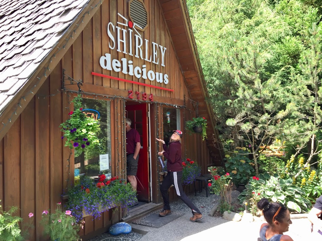 Shirley Delicious | 2794 Sheringham Point Rd, Shirley, BC V9Z 1G4, Canada | Phone: (778) 528-2888