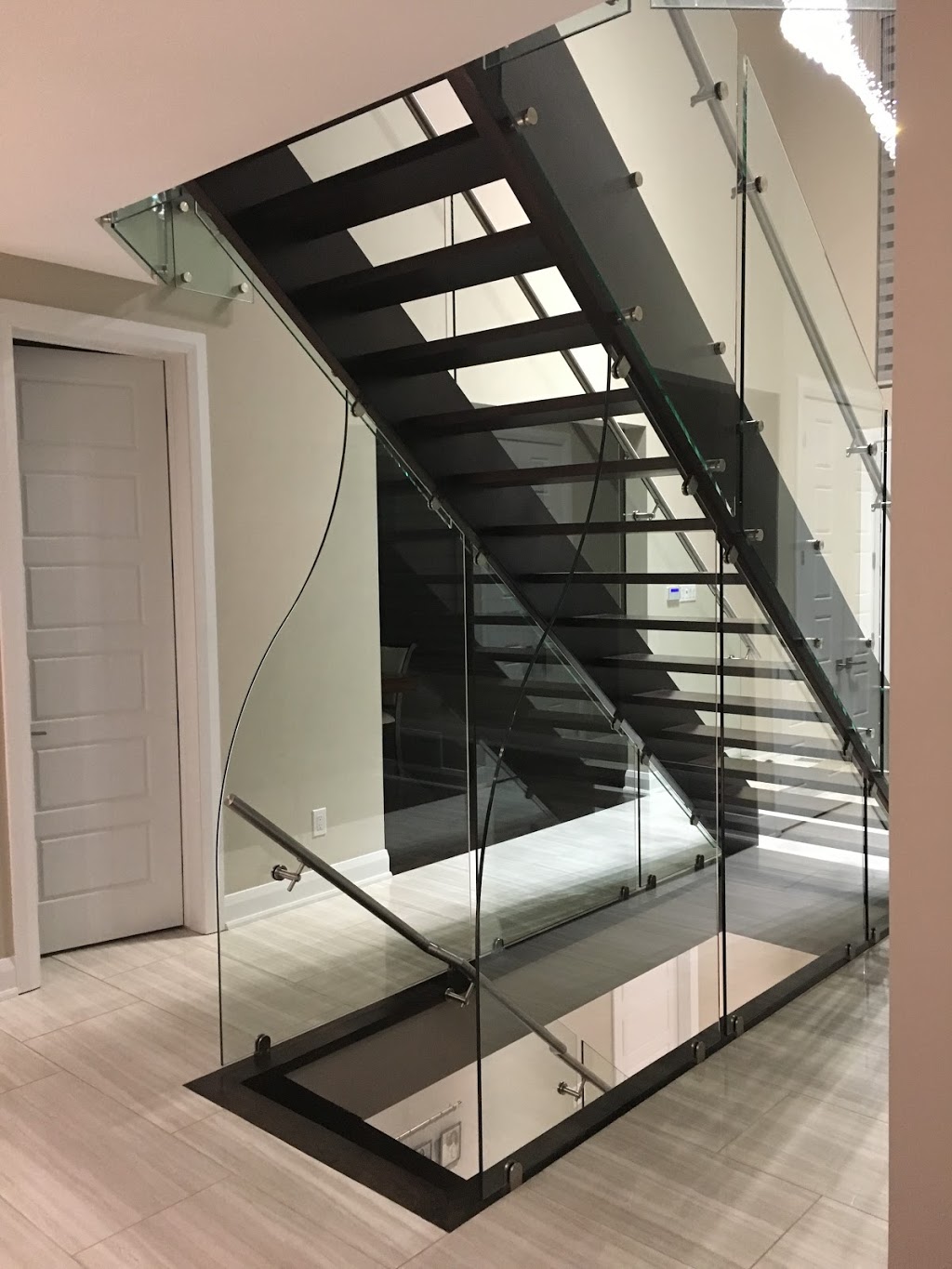 Prestige Glass | 1484 Scott St, Ottawa, ON K1Y 2N4, Canada | Phone: (613) 229-8000