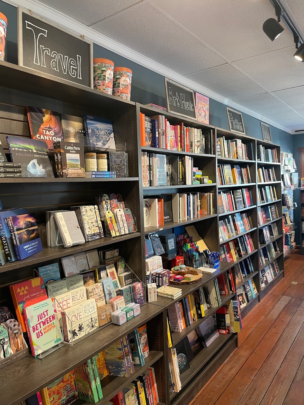 Four Points Books | 1225 7th Ave, Invermere, BC V0A 1K0, Canada | Phone: (250) 341-6211