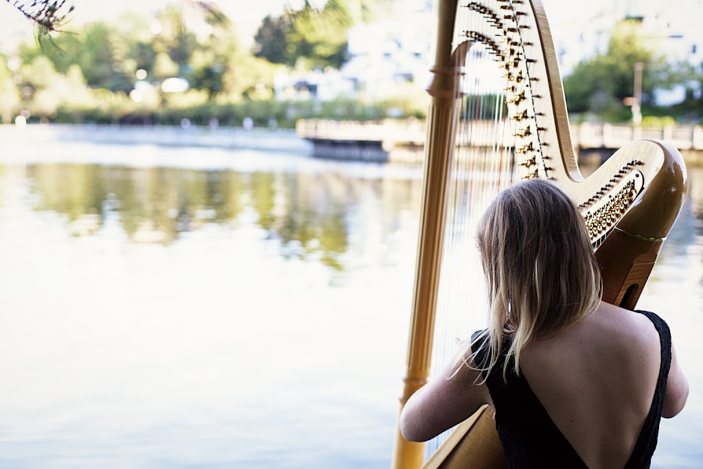 West Coast Harp - Elisa Thorn | 2250 Oxford St, Vancouver, BC V5N 3P3, Canada | Phone: (778) 232-9933