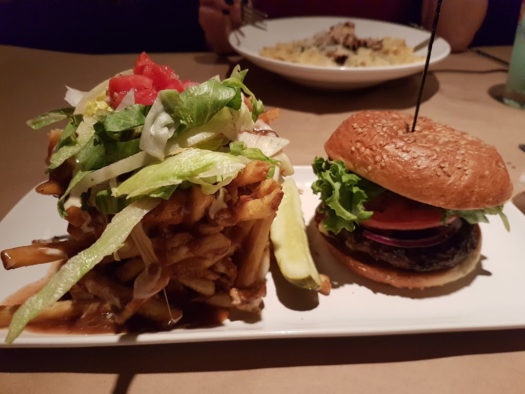 Jack Astors Bar & Grill | 839 Golf Links Rd, Ancaster, ON L9K 1L5, Canada | Phone: (905) 304-1721