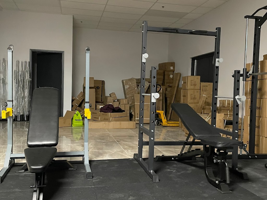 Quebec Fitness Equipment | 3275 Rue de lIndustrie Local#70,72, Saint-Mathieu-de-Beloeil, QC J3G 0M8, Canada | Phone: (450) 464-1515