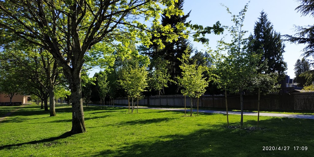 McCallan Neighbourhood Park | 6360 Coltsfoot Dr, Richmond, BC V7C 2J4, Canada | Phone: (604) 244-1208