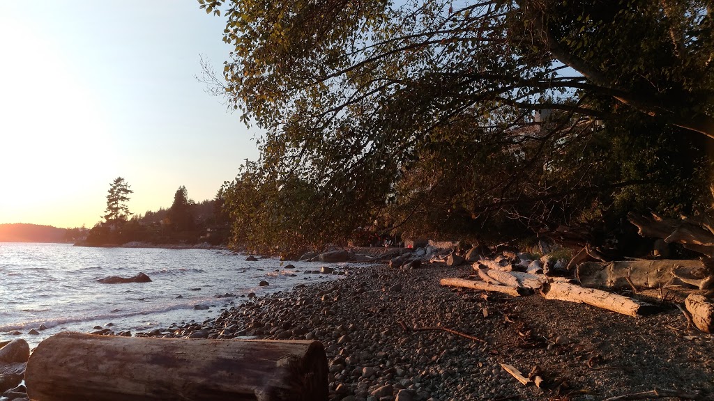 Altamont Beach Park | 2930 Park Ln, West Vancouver, BC V7V 1E9, Canada