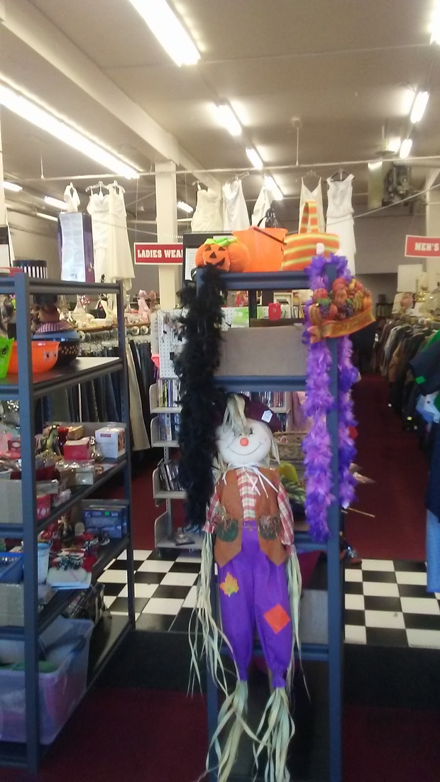 Vancouver Island Thrift Store | 1585 Bowen Rd Unit 1, Nanaimo, BC V9S 1G4, Canada | Phone: (250) 585-5001