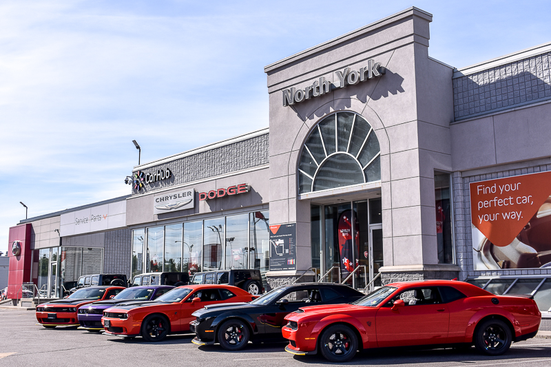 CarHub North York Chrysler Jeep Dodge Ram Fiat | 7200 Yonge St, Thornhill, ON L4J 1V8, Canada | Phone: (888) 764-0750