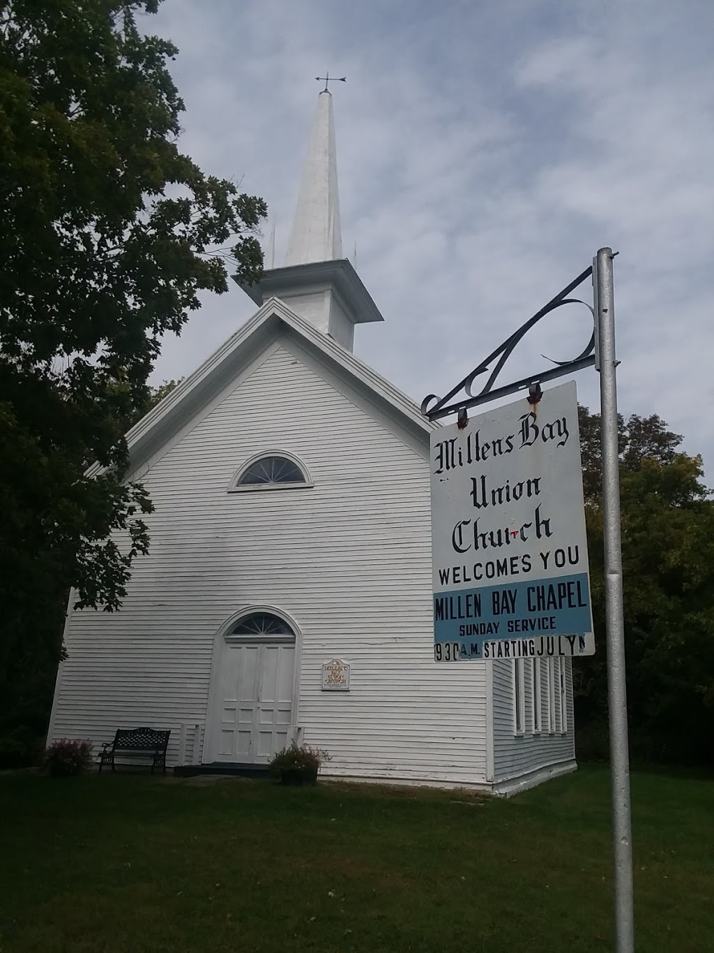 Millens Bay Union Church | 8471 County Rd 8, Cape Vincent, NY 13618, USA