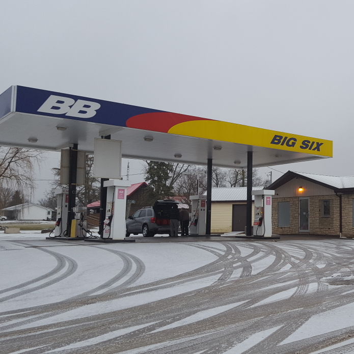 Big Six Gas & Convenience | 2662 4th Line, Ohsweken, ON N0A 1M0, Canada | Phone: (519) 445-4796