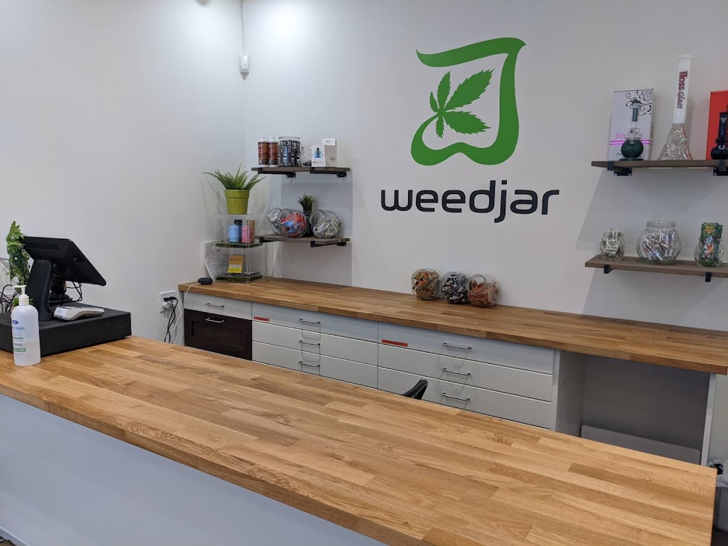 Weedjar | Eglinton | Cannabis Store | 2807 Eglinton Ave E, Scarborough, ON M1J 2E1, Canada | Phone: (647) 426-5595