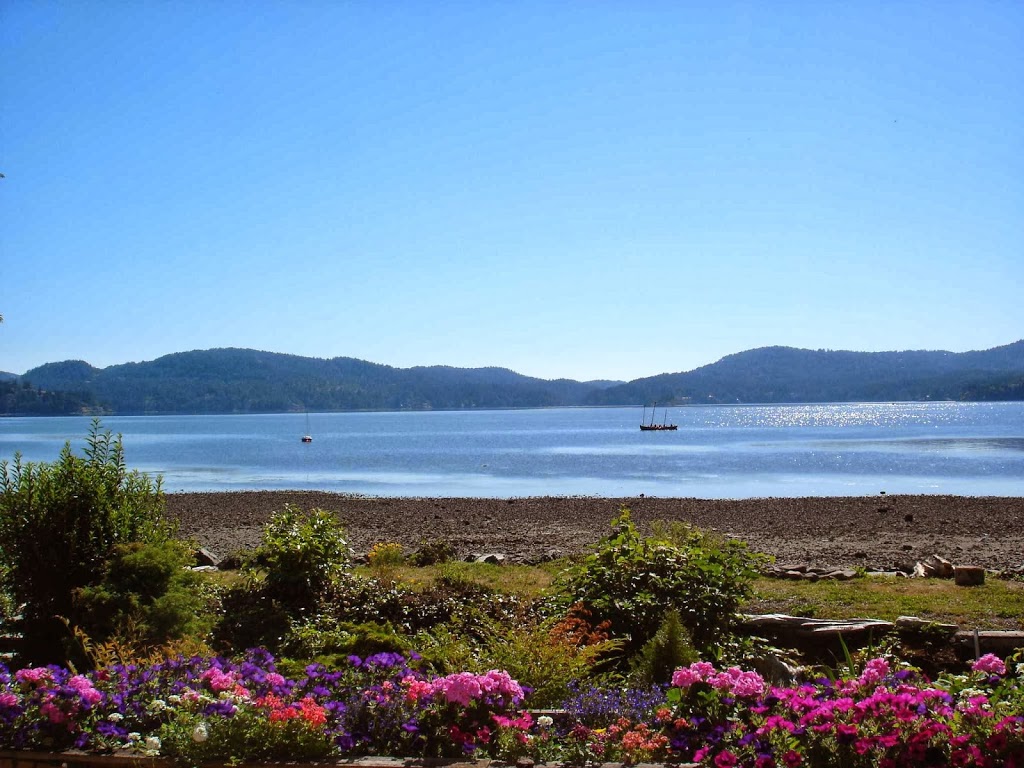 Westburn Beach House and Cottages | 1969 Kaltasin Rd, Sooke, BC V9Z 0C2, Canada | Phone: (250) 361-7379