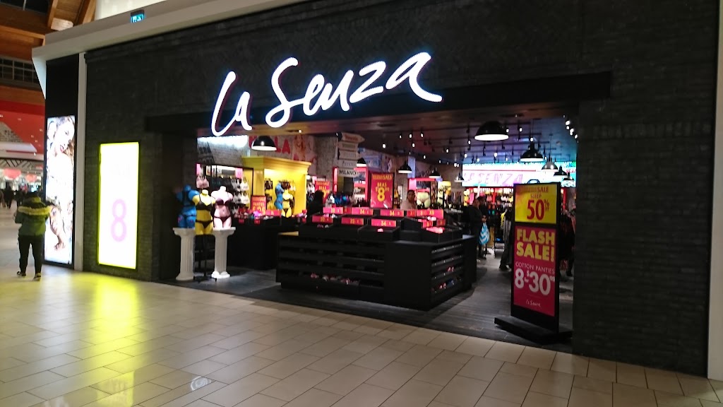 La Senza | 5000 Canoe Pass Wy space 127, Tsawwassen, BC V4M 0B3, Canada | Phone: (604) 350-1037