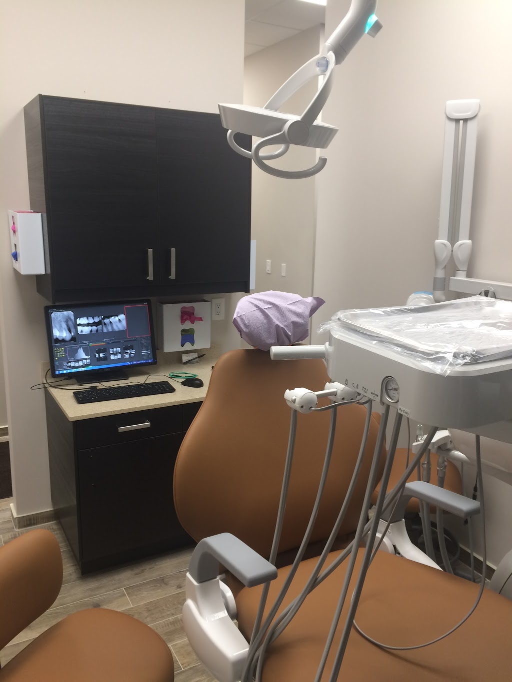 Wasaga Dental Centre | 1890 Mosley St #1, Wasaga Beach, ON L9Z 1Z4, Canada | Phone: (705) 429-2000