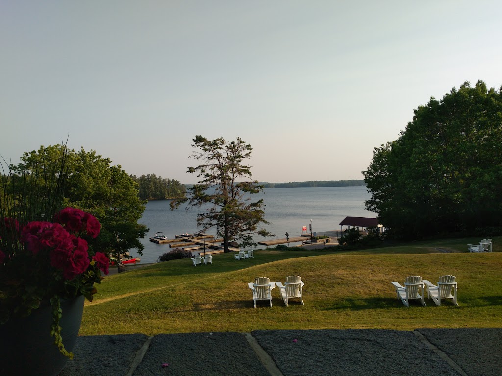 The Rosseau at Windermere House | 2508 Windermere Rd, Windermere, ON P0B 1P0, Canada | Phone: (705) 769-3611