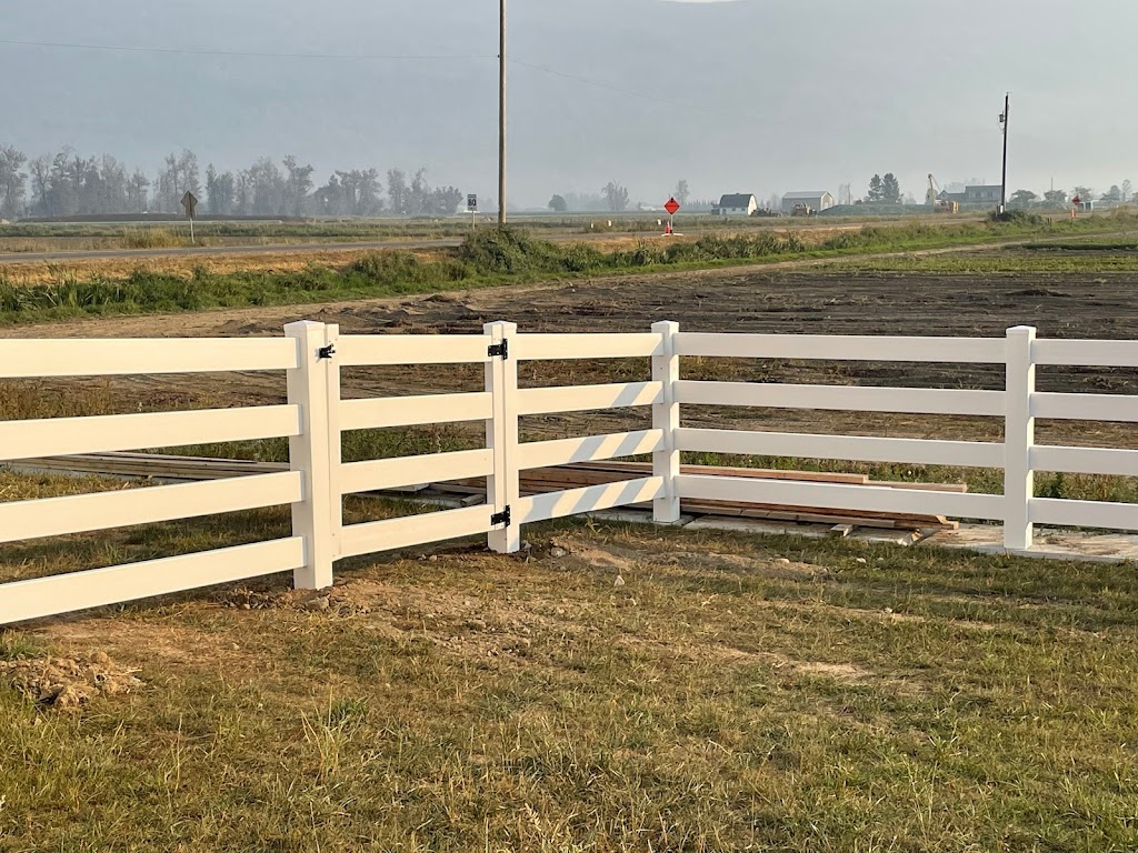 Classic Vinyl Fencing Ltd. | 7974 Brookwood Pl, Chilliwack, BC V4Z 0A1, Canada | Phone: (604) 819-8100