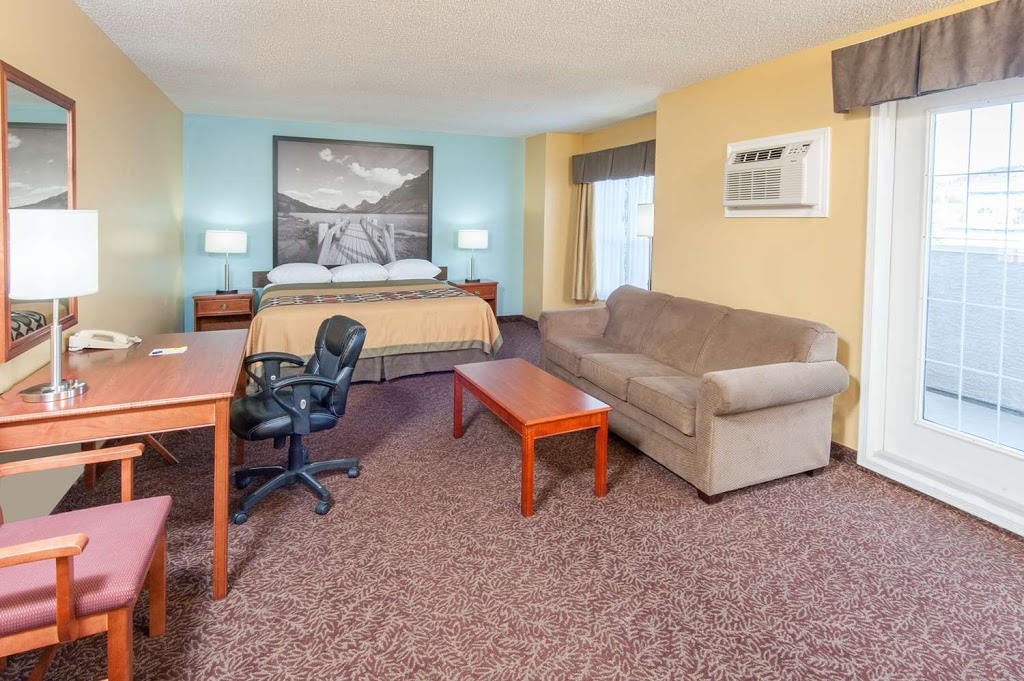 Super 8 by Wyndham Cochrane | 11 West Side Drive, Cochrane, AB T4C 1M1, Canada | Phone: (403) 932-1410