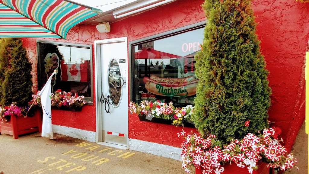 Jacks Drive-In | 123 1 Ave E, Spruce Grove, AB T7X 2H4, Canada | Phone: (780) 962-2727