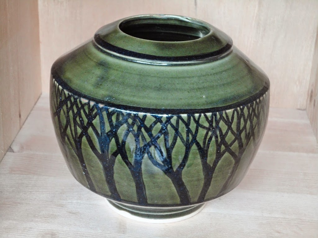 Earth & Fire Pottery Studio | 178 Ross Durrance Rd, Victoria, BC V8T 4N8, Canada | Phone: (250) 652-4590